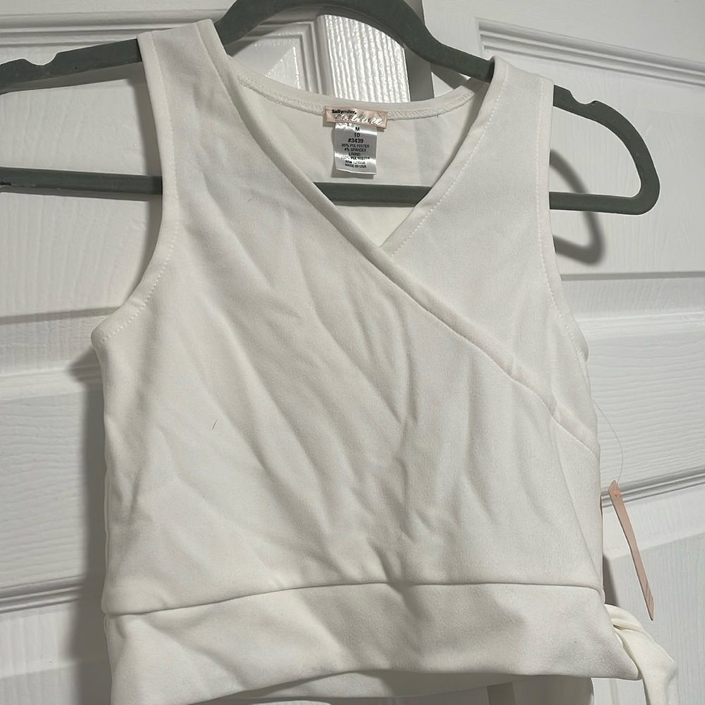 Sally Miller Dressy sleeveless white top, size M 10